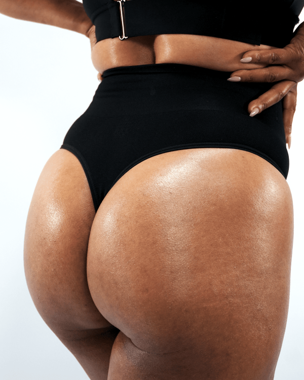 Anti cameltoe gainante noire